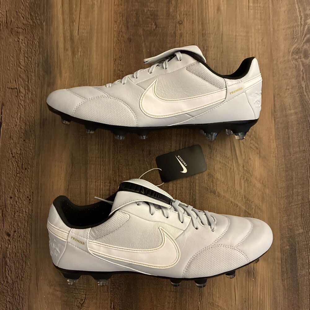 Nike Premier 3 III FG Pure Platinum Soccer Cleats Men Size 10 AT5889-011